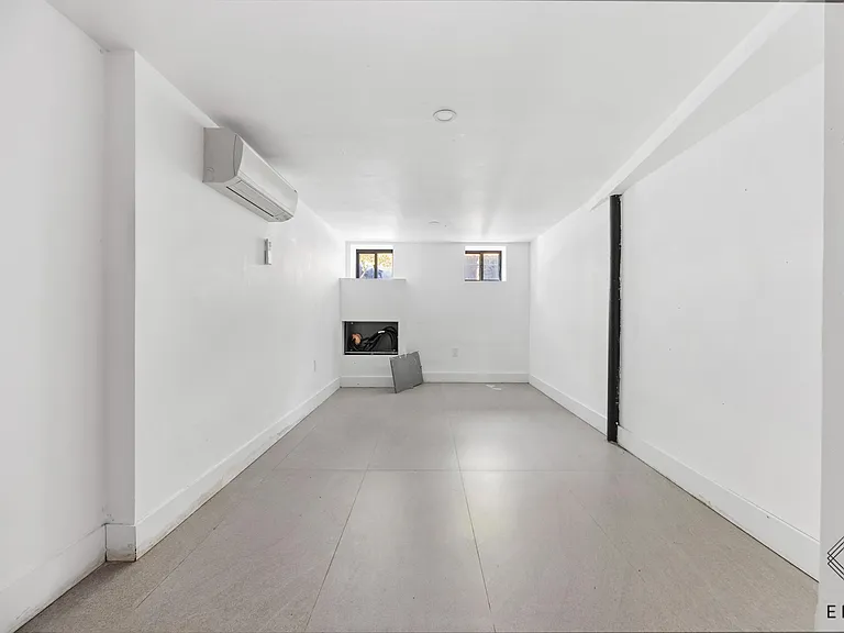 1518 Jefferson Ave #1B — Photo 15