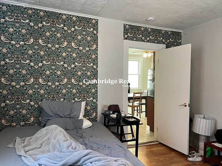 255-261 Cardinal Medeiros Ave #1B — Photo 7