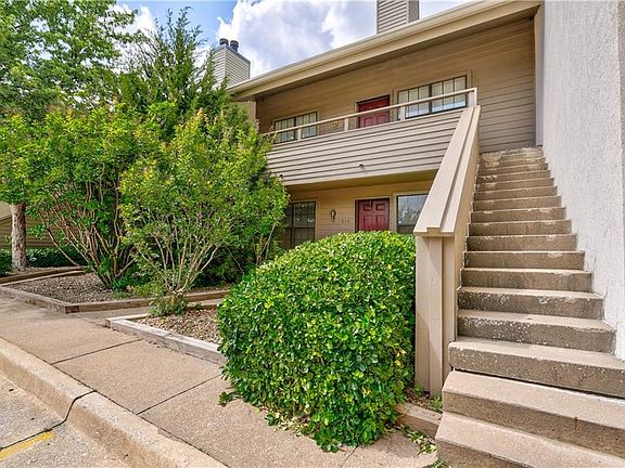 2nd image of 11140 Stratford Dr APT 618