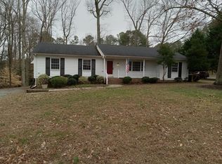 9274 Blagdon Dr, Mechanicsville, VA 23116
