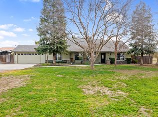 2180 N Belmont Rd, Exeter, CA 93221