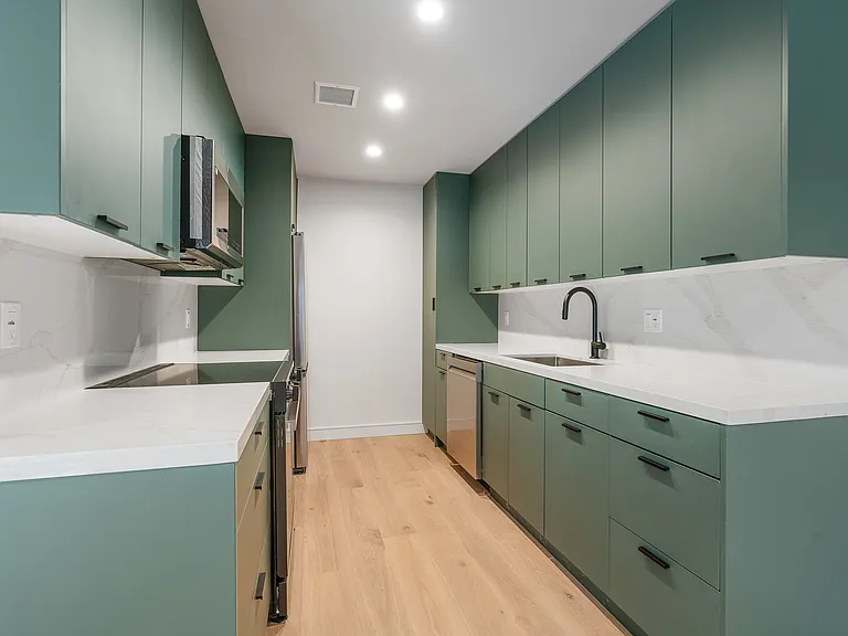 11726 Montana Ave #2 — Photo 2