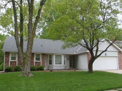 1823 S Abbey Cir, Olathe, KS, 66062