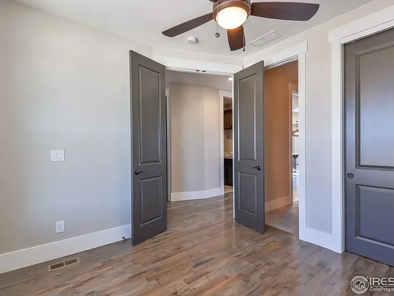 5440 Long Dr — Photo 9
