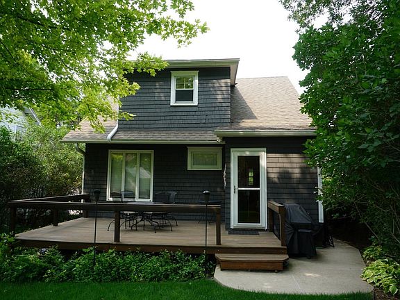 3rd image of 3806 Jackson St