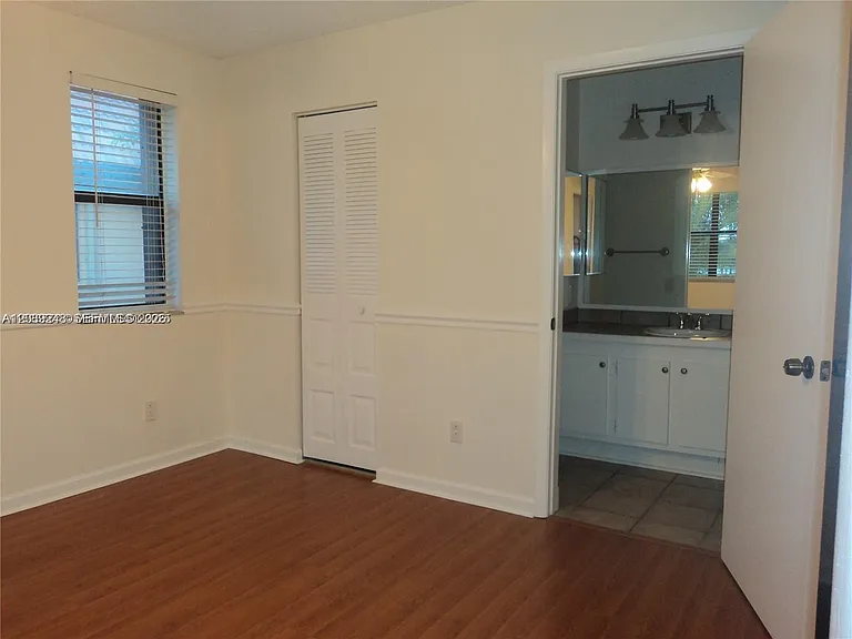 10605 NW 11th St #206 — Photo 12