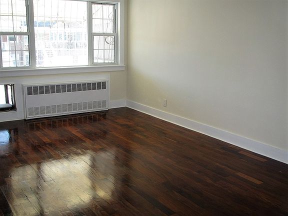 3rd image of 1166 E 104th St