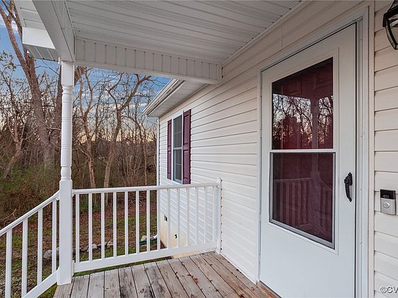 5th image of 21600 Ferndale Ave