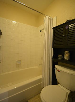 4th image of 1124 Shelter Creek Ln