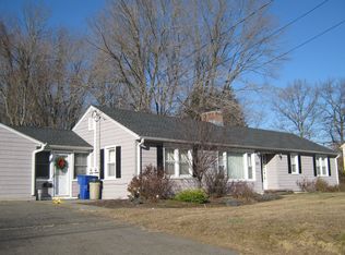 507 Pearl Lake Rd, Waterbury, CT 06706