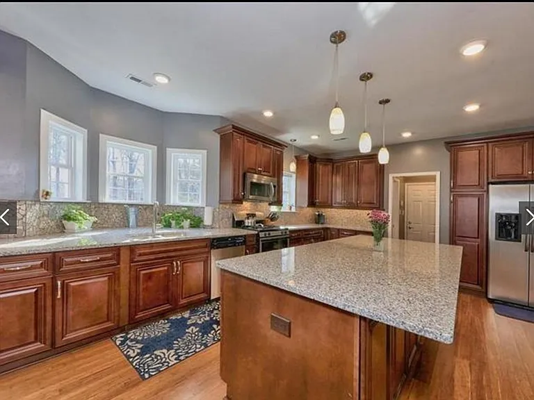 6600 Barkley Farm Rd — Photo 8