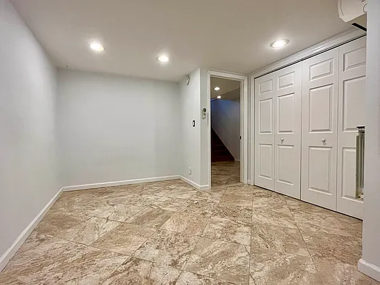 Rented by Brown Harris Stevens | media 54