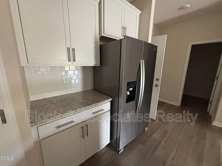 268 Abbots Mill Dr — Photo 14