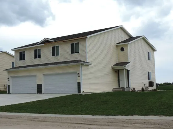 375 Adeline Dr #375, Stanley, ND 58784