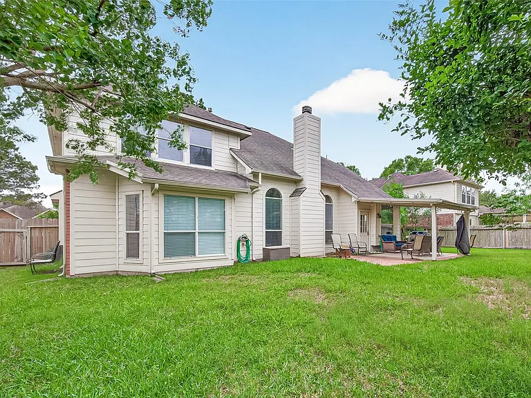 2910 Barton Meadow Ln — Photo 41