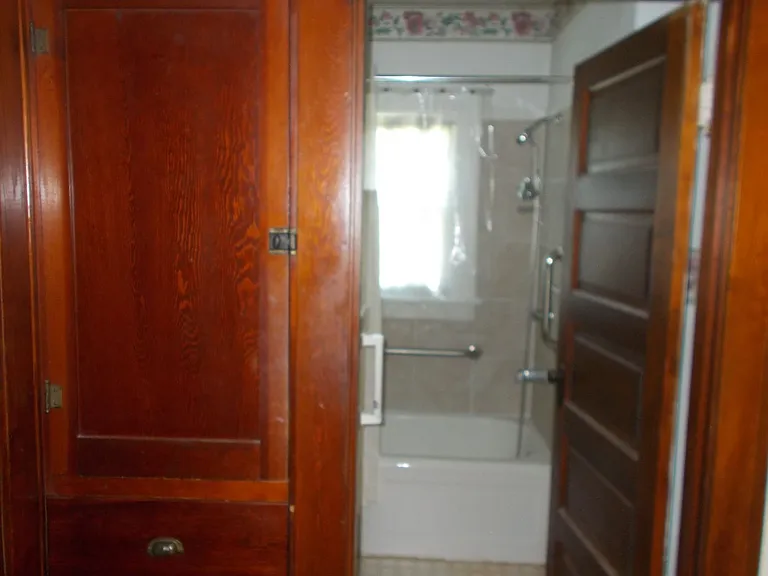 3611 Chester Blvd — Photo 19