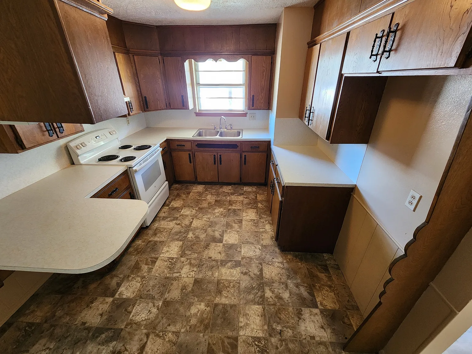 415 West 14th Street- Smith - 1 — Photo 4