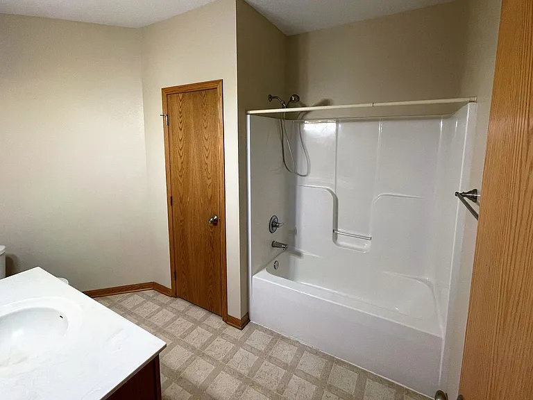 4510 Twain Cir #202 — Photo 10
