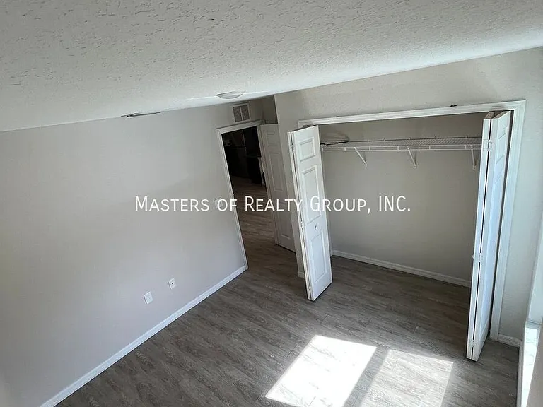 9003-9005 N Mendoza Way — Photo 12