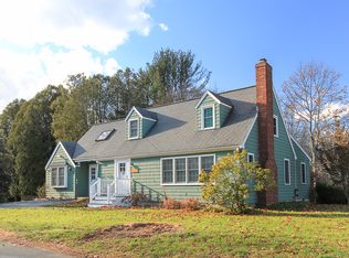 9 North St, South Hamilton, MA 01982