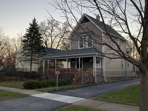 3rd image of 3244 Ezra Ave