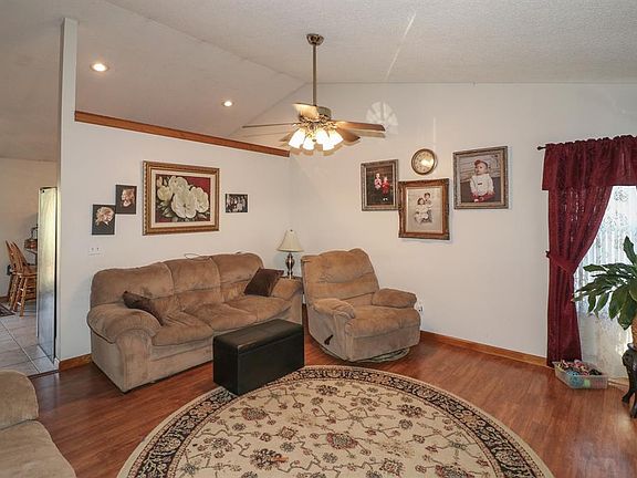 3rd image of 21171 Bellemeade Dr