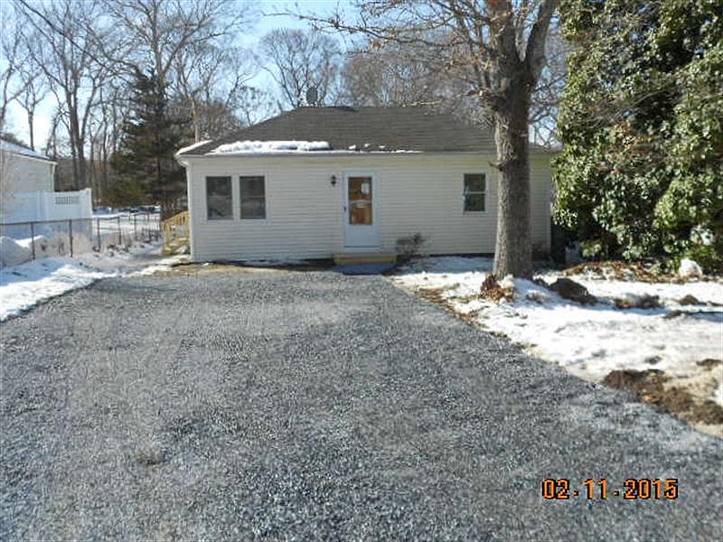 1st image of 66 Joan Ave