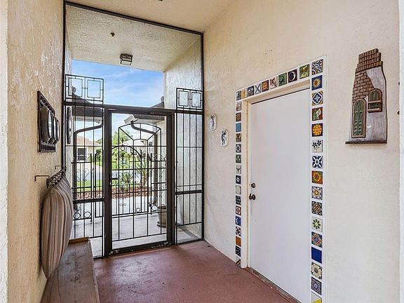 3rd image of 21815 TARTAN STREET