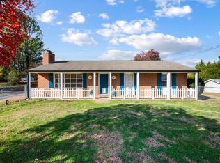 1008 Windy Ridge Dr, Bedford, VA 24523