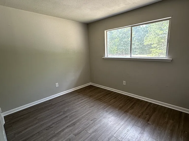 419 Tammy Lynn Dr #H — Photo 6