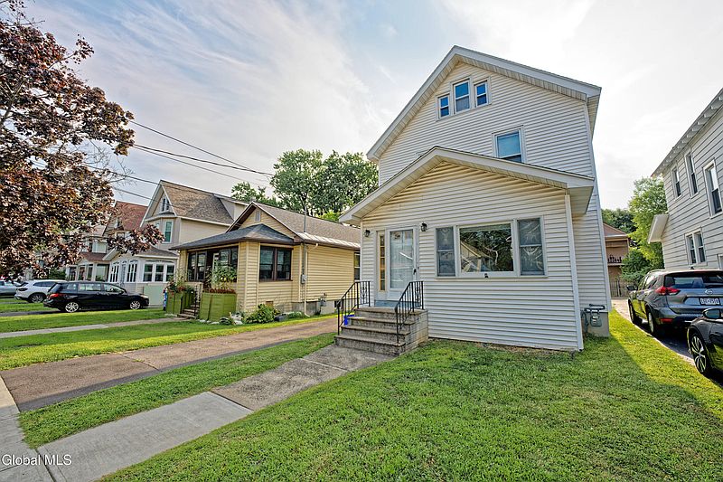 2nd image of 24 Glendale Avenue