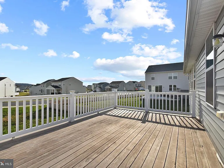 2041 Crepe Myrtle Ln — Photo 23