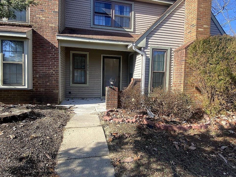 1st image of 735 E Cooper Ferry Ct
