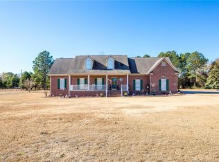 2828 Chicken Foot Rd, Hope Mills, NC 28348