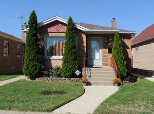 8240 S Sacramento Ave, Chicago, IL