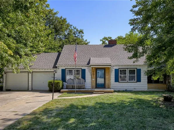 5231 Birch St, Roeland Park, KS 66205