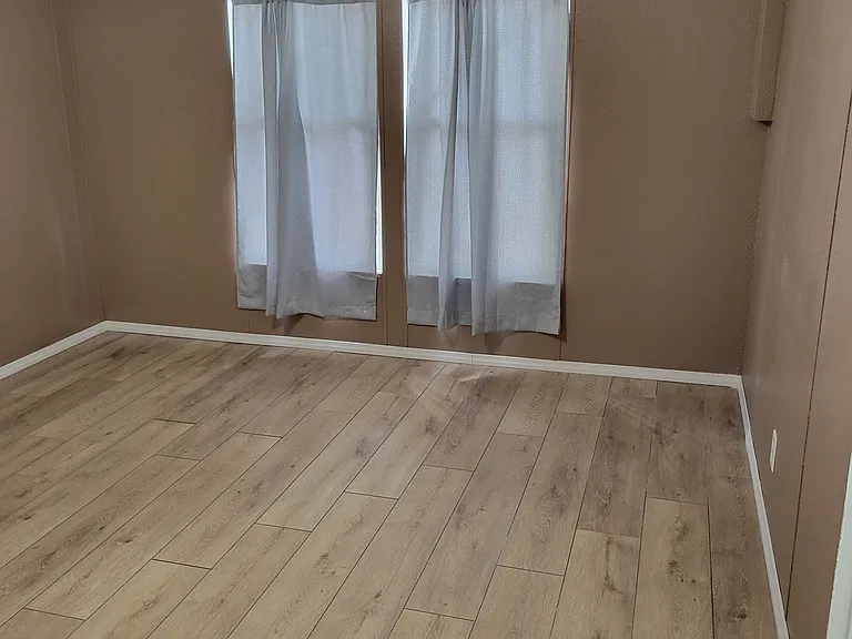 954 N McCue St #35 — Photo 7