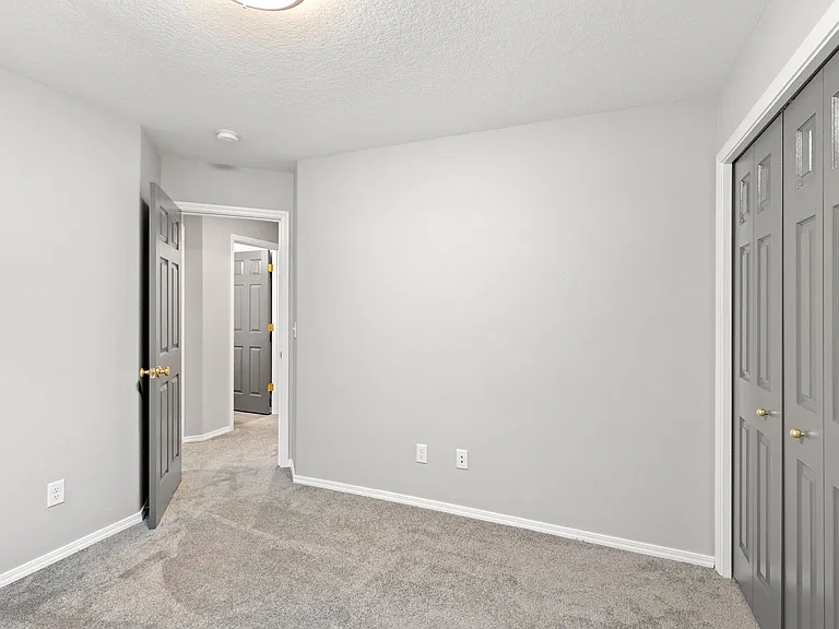 17190 NW Elk Run Dr — Photo 48