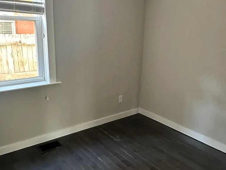 Bedroom #1 (first loor)