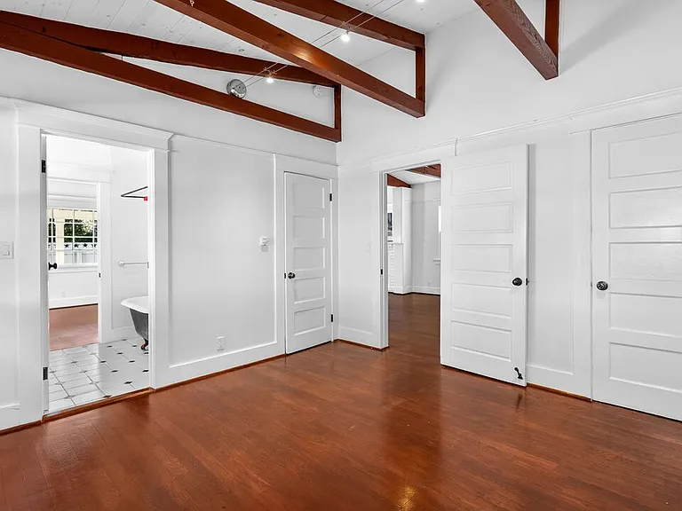 915 Palms Blvd — Photo 11