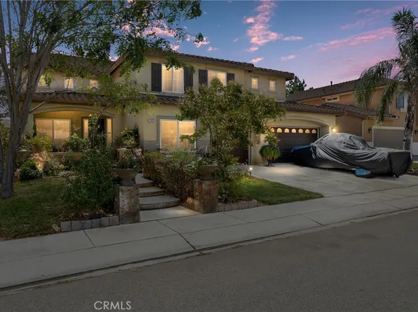 1665 Jade Moon Ln, Beaumont, CA 92223