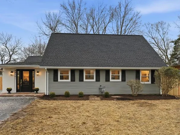 4815 Eubank St, Alexandria, VA 22309