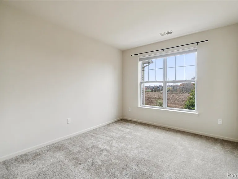 9804 Ridge Run St — Photo 19