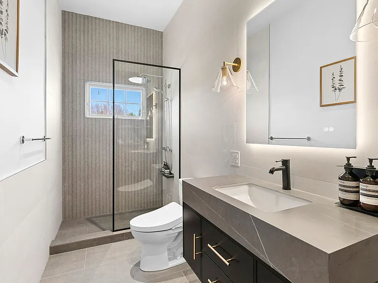 Farmview Dr — Photo 10
