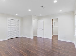 1918 Crestdale Dr #1918, Houston, TX 77080