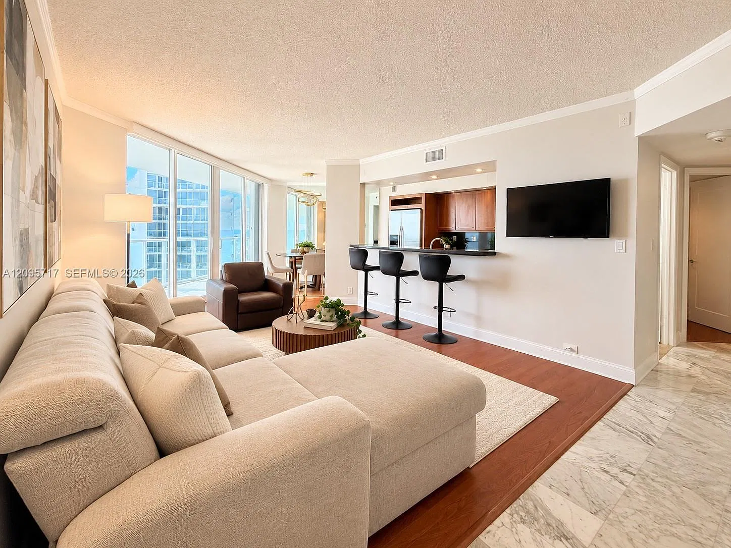 Oceania Iii Condo — Photo 2