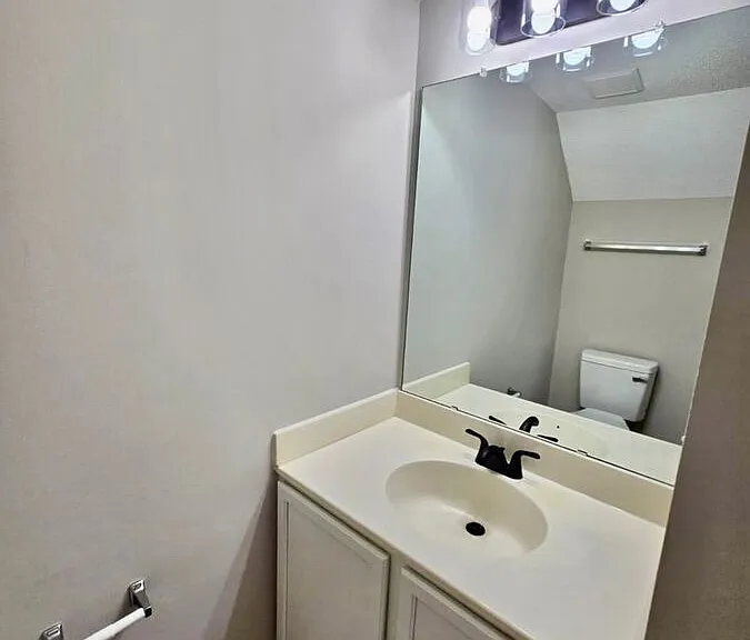 7873 Petrea Ln — Photo 20