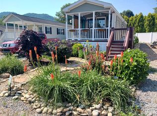 225 Pike Point, Waynesville, NC 28785