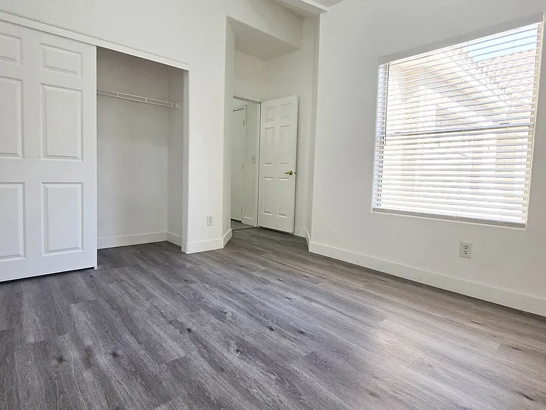 5125 W Reno Ave #1015 — Photo 9
