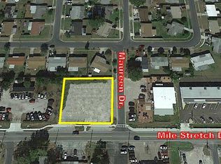 5317 Mile Stretch Dr, Holiday, FL 34690